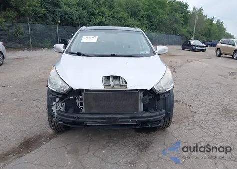 2013 Hyundai Tucson Limited from USA, damaged, VIN KM8JUCAC1DU665390